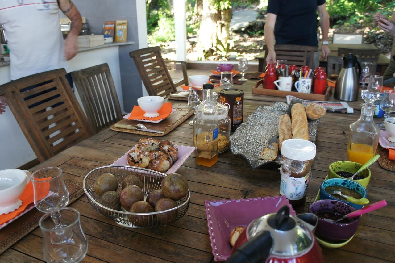 Matilona Bed and Breakfast Sainte-Rose Exteriör bild